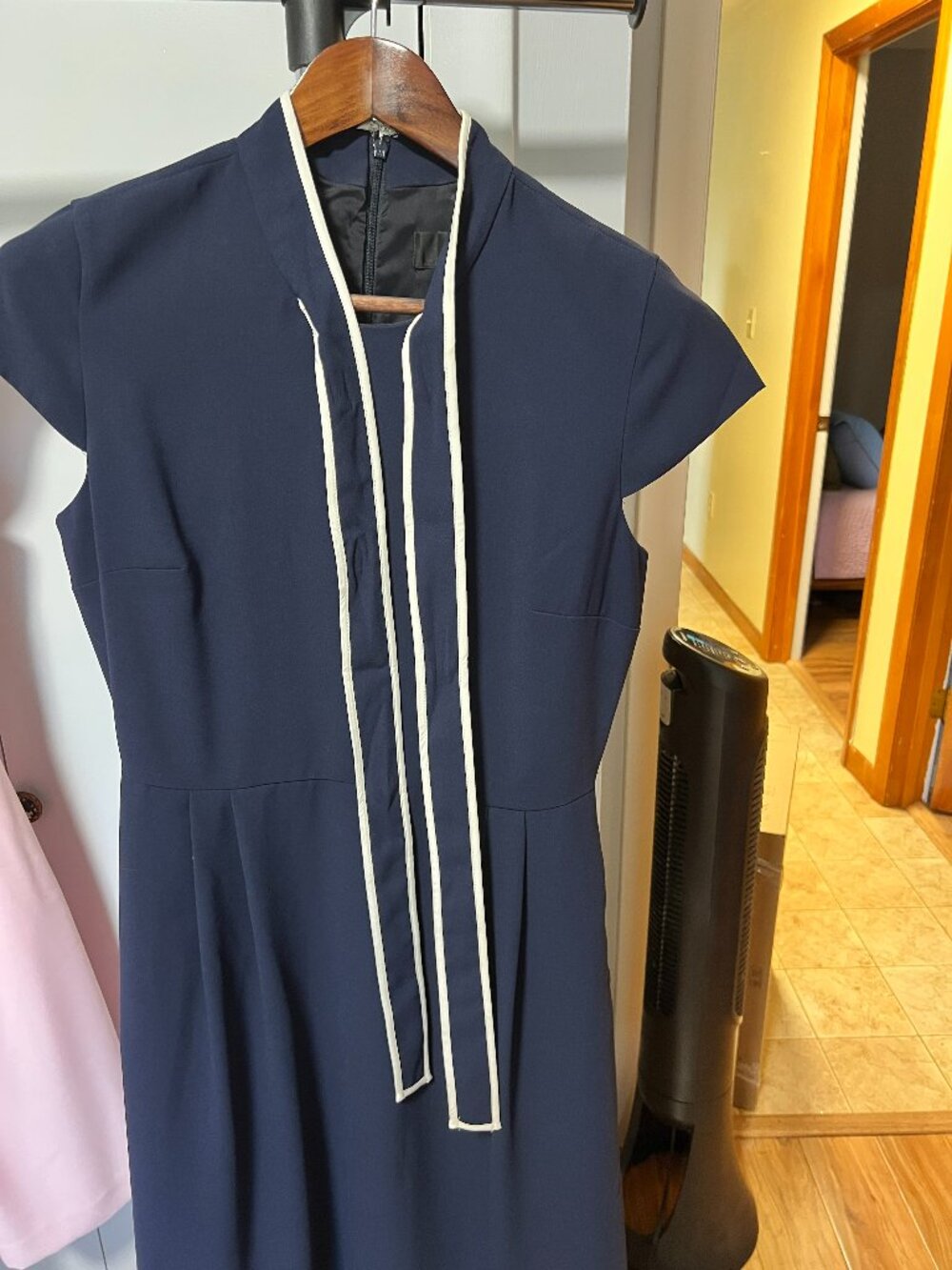 SIZE 8 TALL - JCrew Crepe Office Mad Men Dress - Navy with Cream Trim Bow